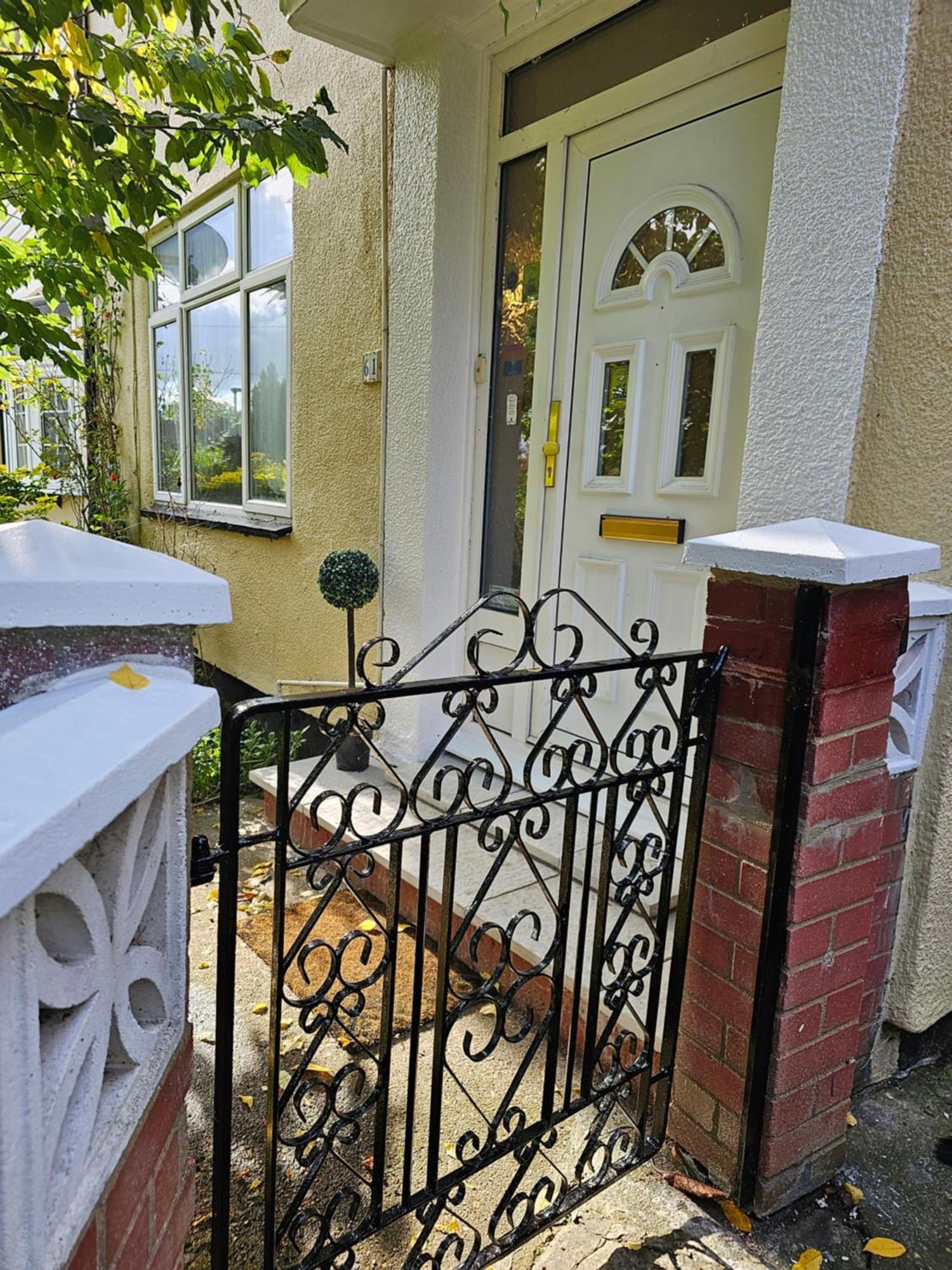 Orchards In Orpington Villa Exterior photo