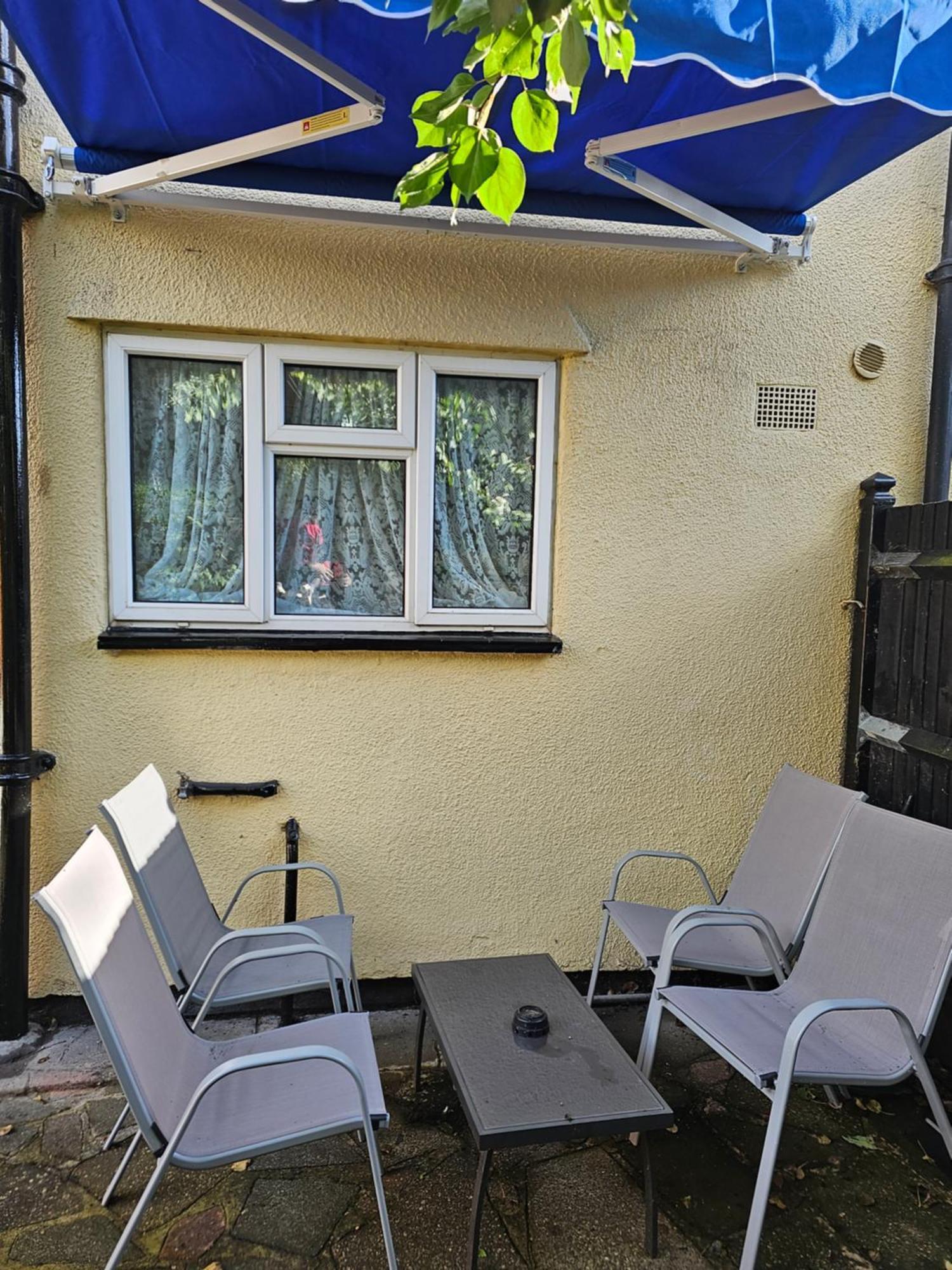 Orchards In Orpington Villa Exterior photo