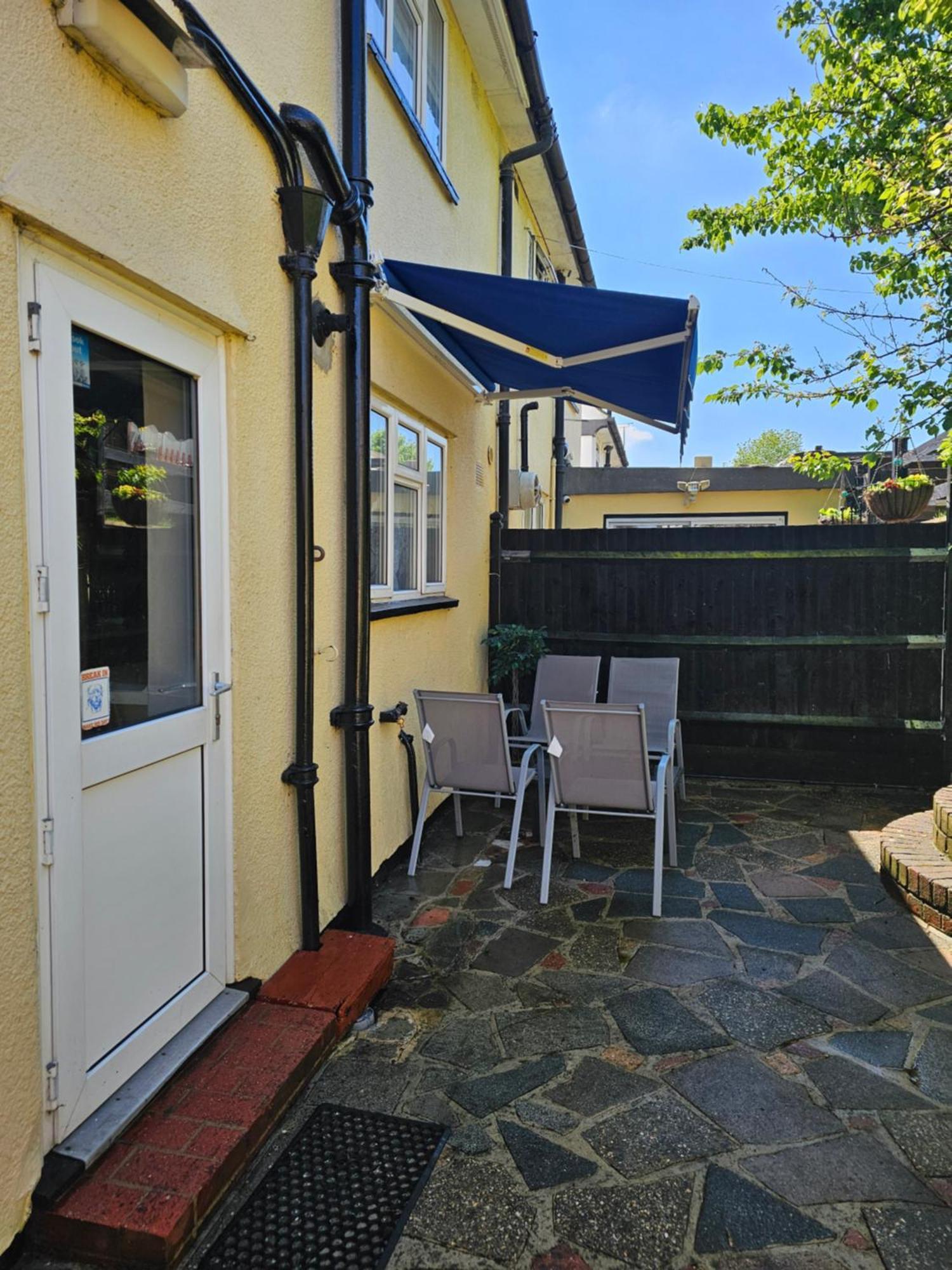 Orchards In Orpington Villa Exterior photo
