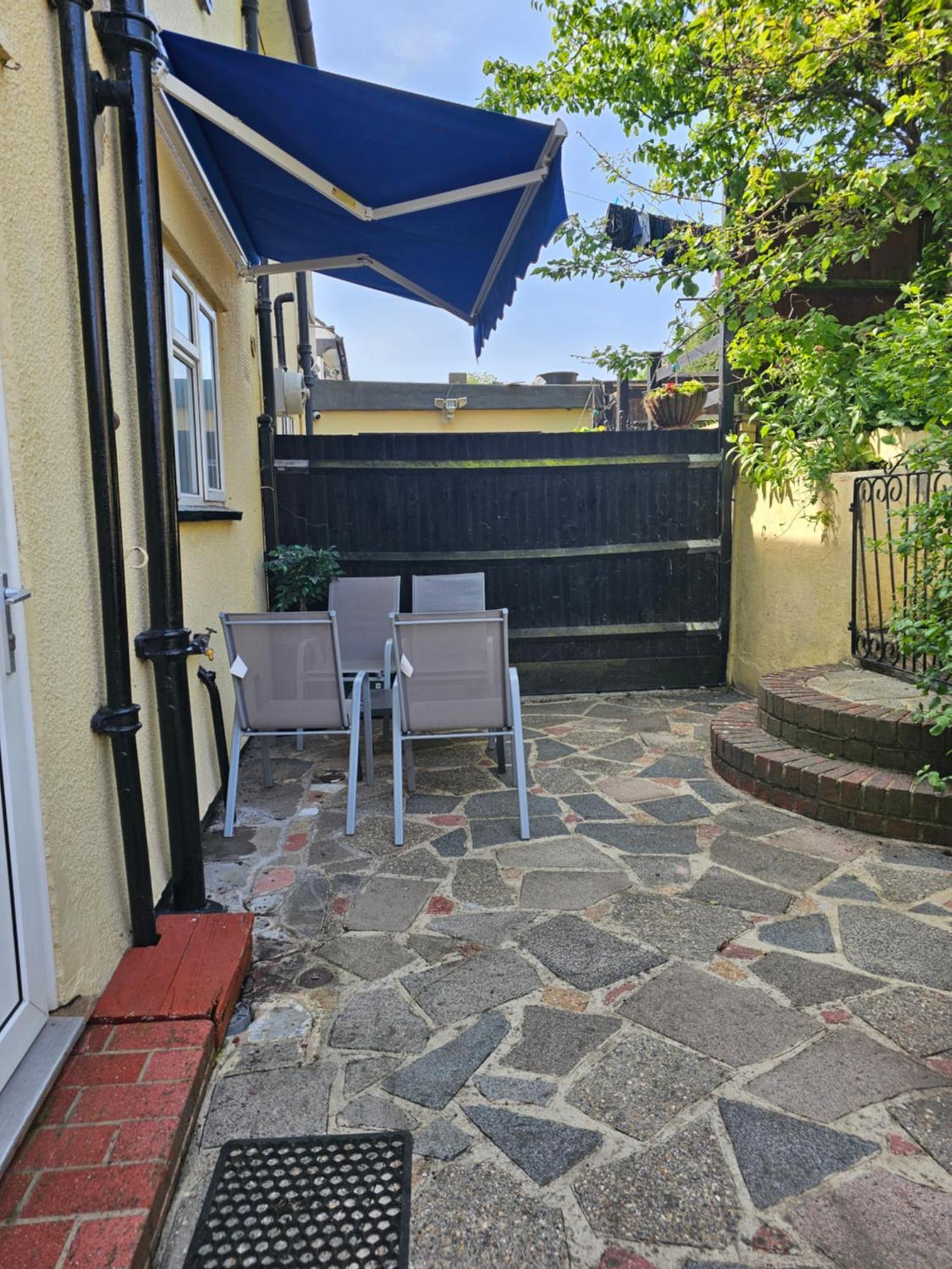Orchards In Orpington Villa Exterior photo